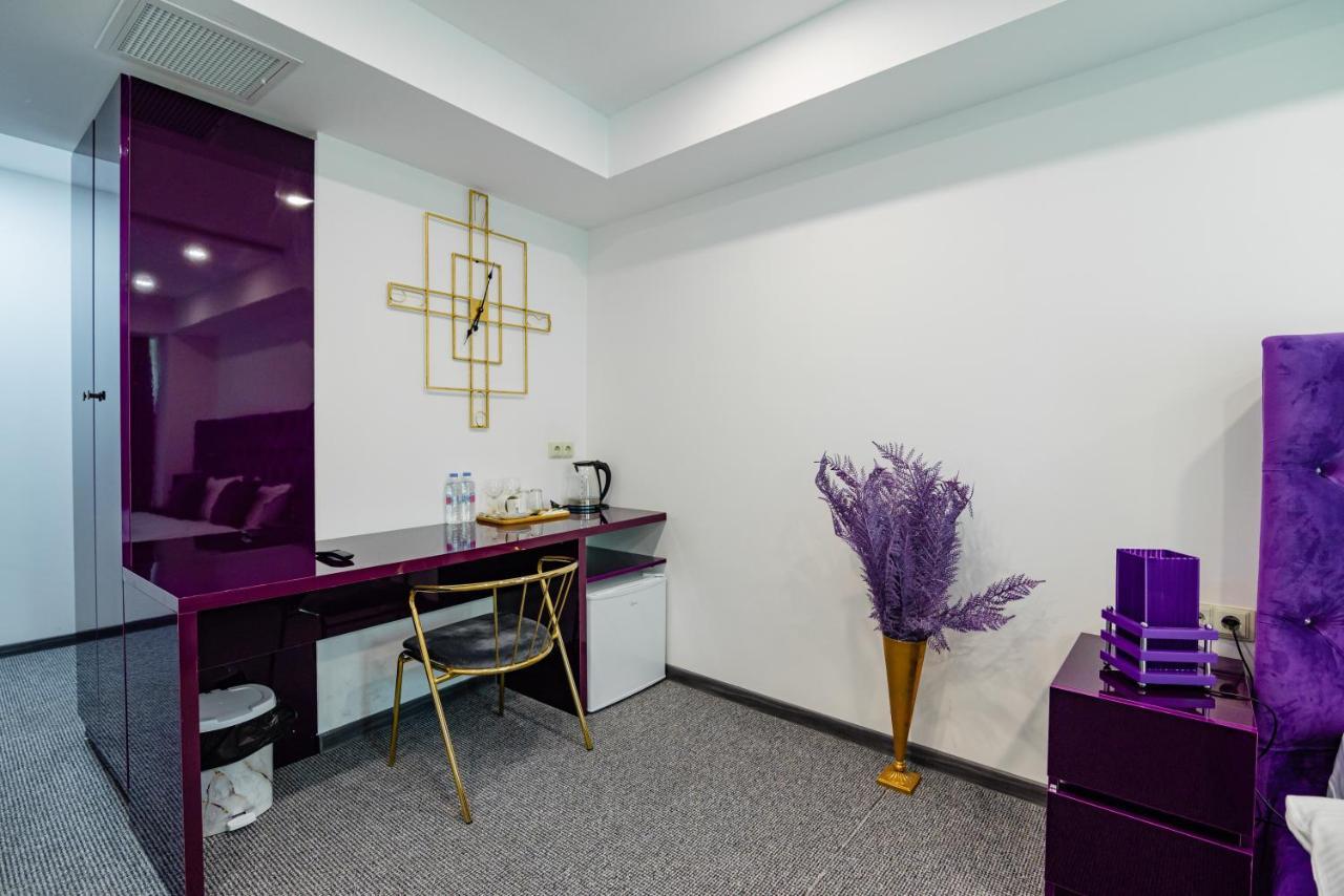 Royal Plaza Hotel 3*