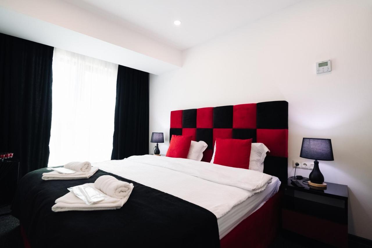 Royal Plaza 3*